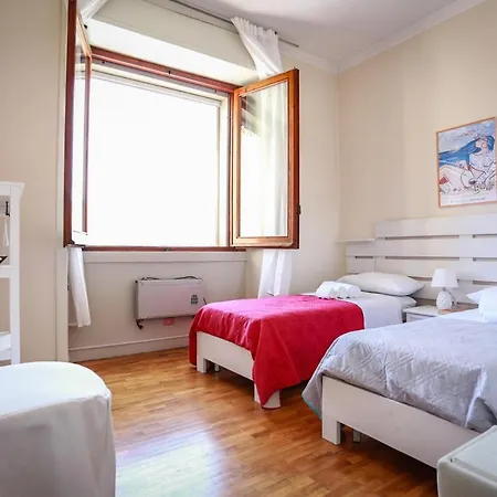 Marconi 7- Centre Sit Apartment